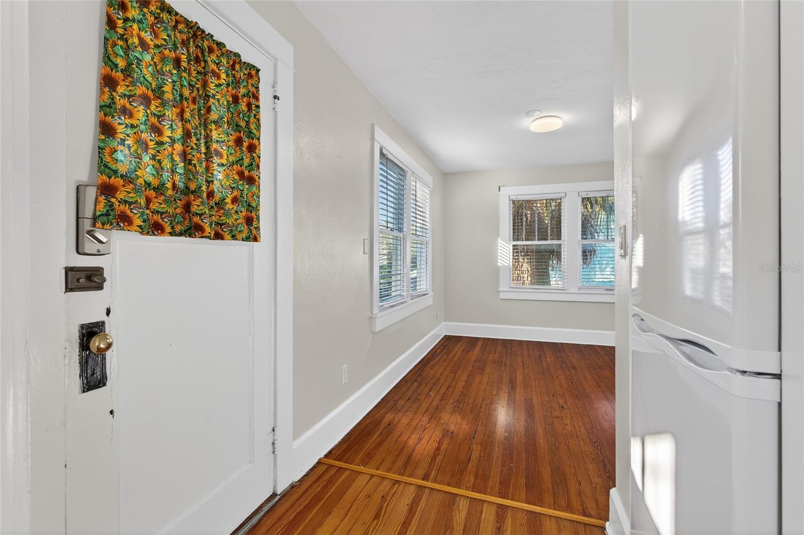 Image 36 of 58 For 2905 14th Street N