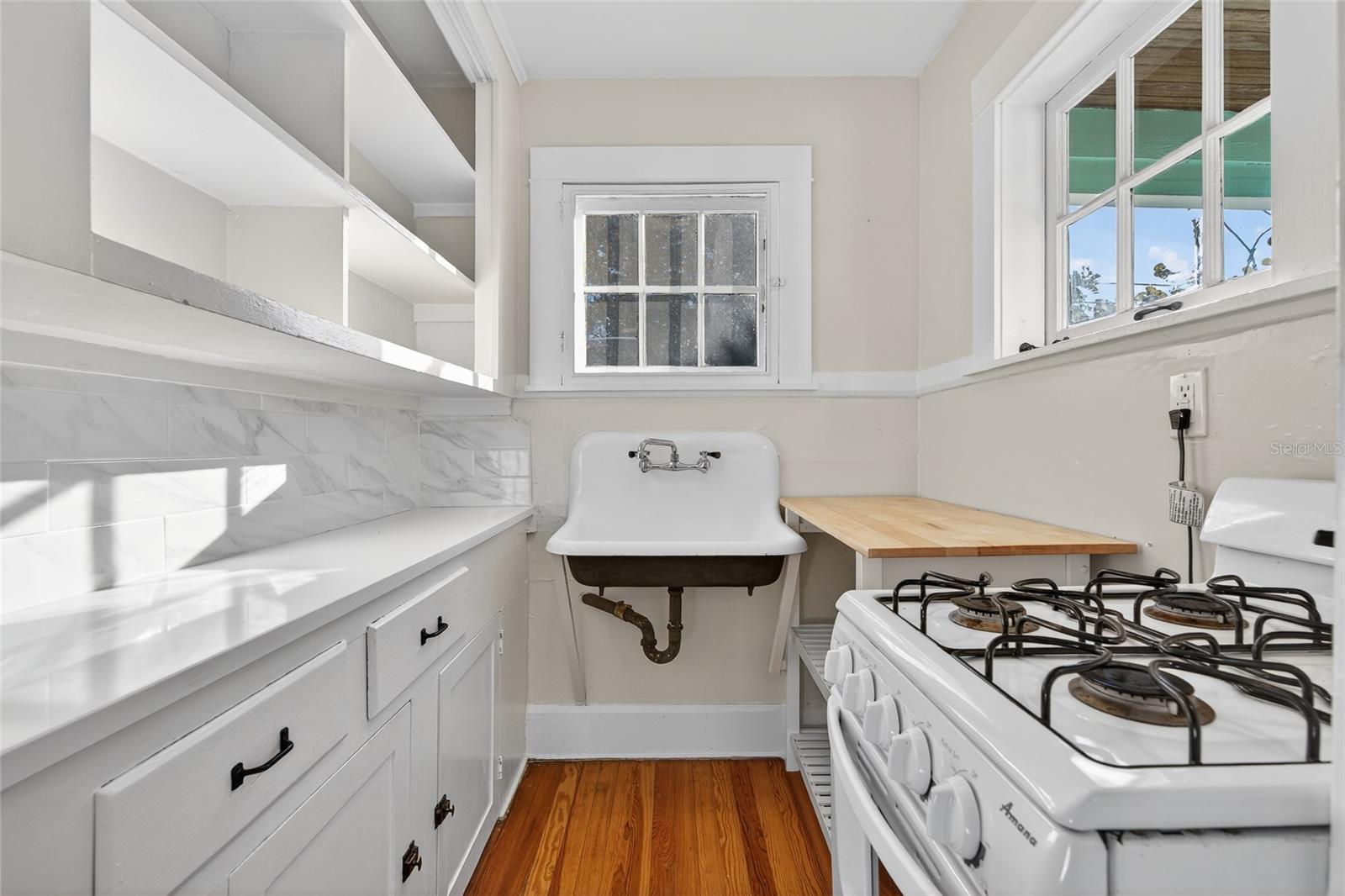 Image 38 of 58 For 2905 14th Street N