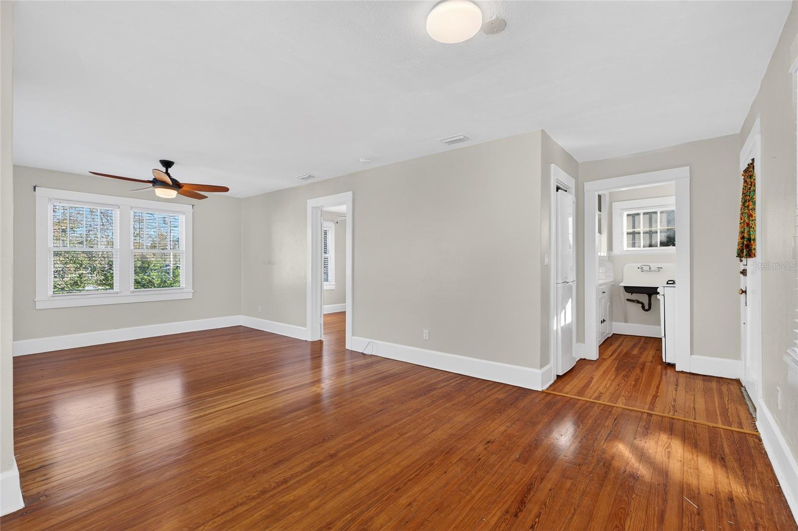 Image 41 of 58 For 2905 14th Street N