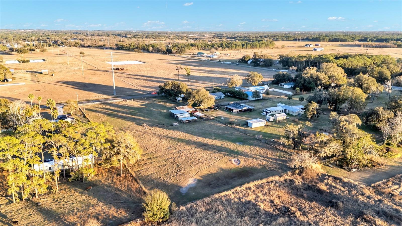 Image 30 of 34 For 3120 Shady Oak Drive E