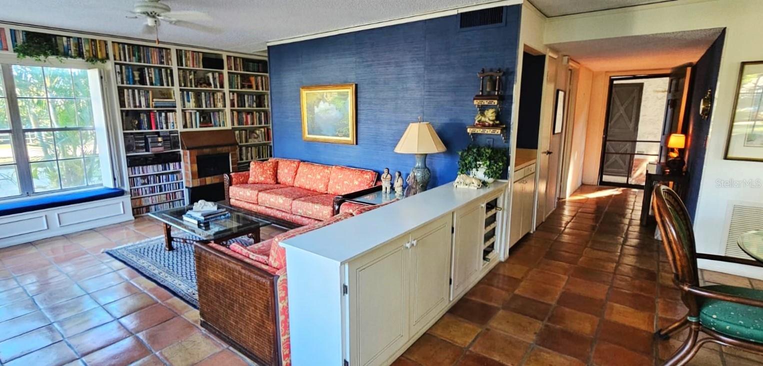 Image 12 of 32 For 310 Bayshore Boulevard 104