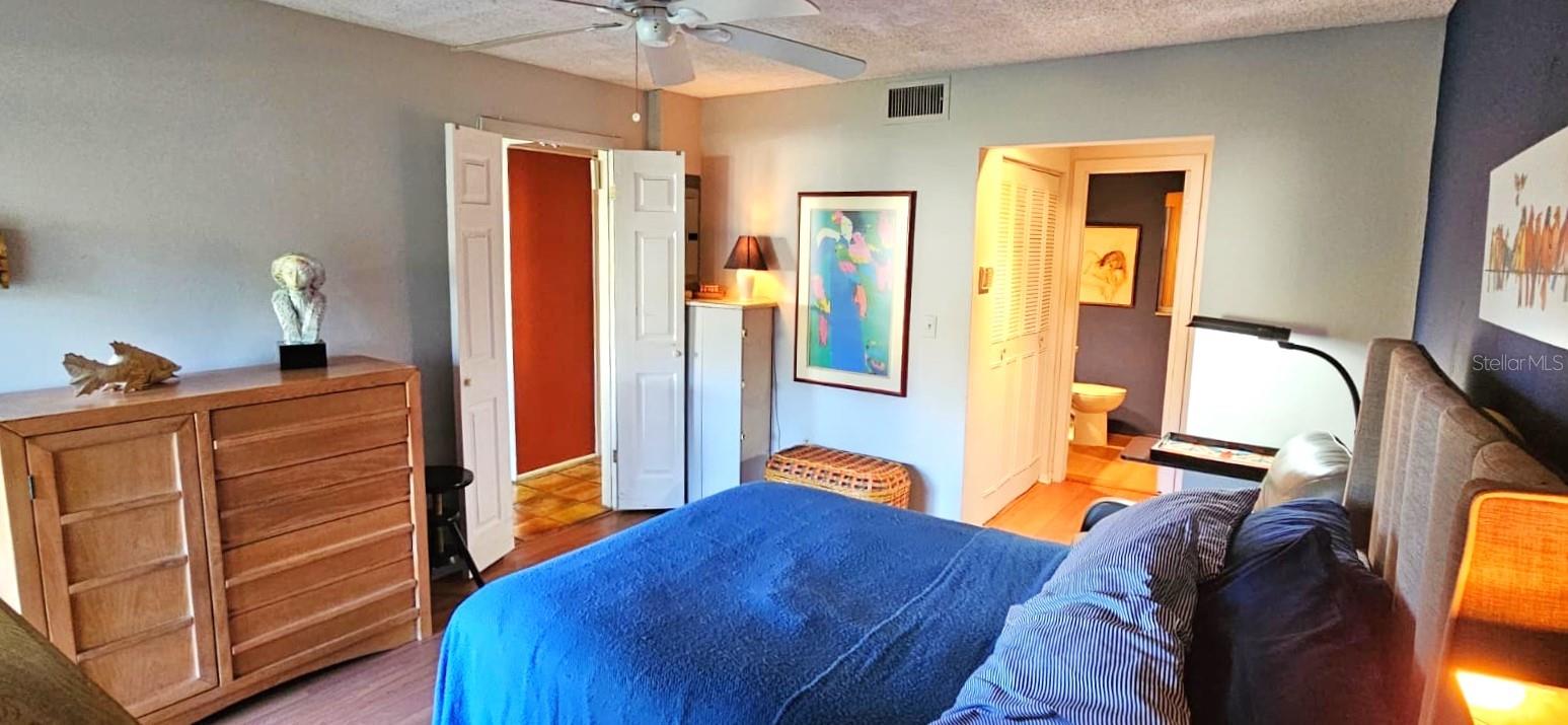 Image 23 of 32 For 310 Bayshore Boulevard 104