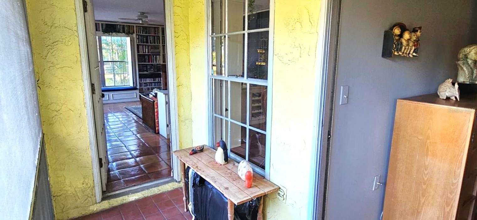 Image 30 of 32 For 310 Bayshore Boulevard 104