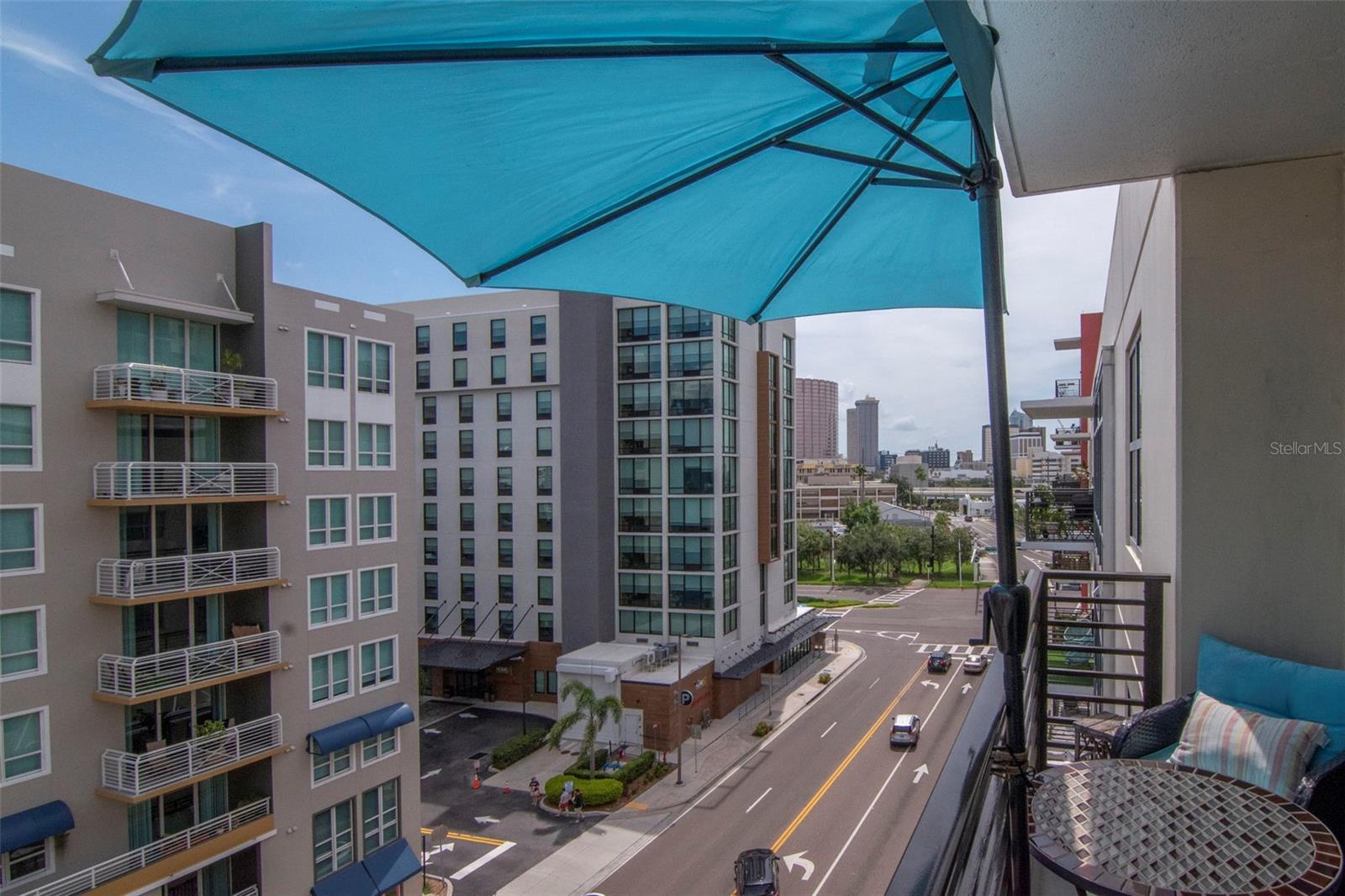 Image 36 of 51 For 1120 Kennedy Boulevard 611