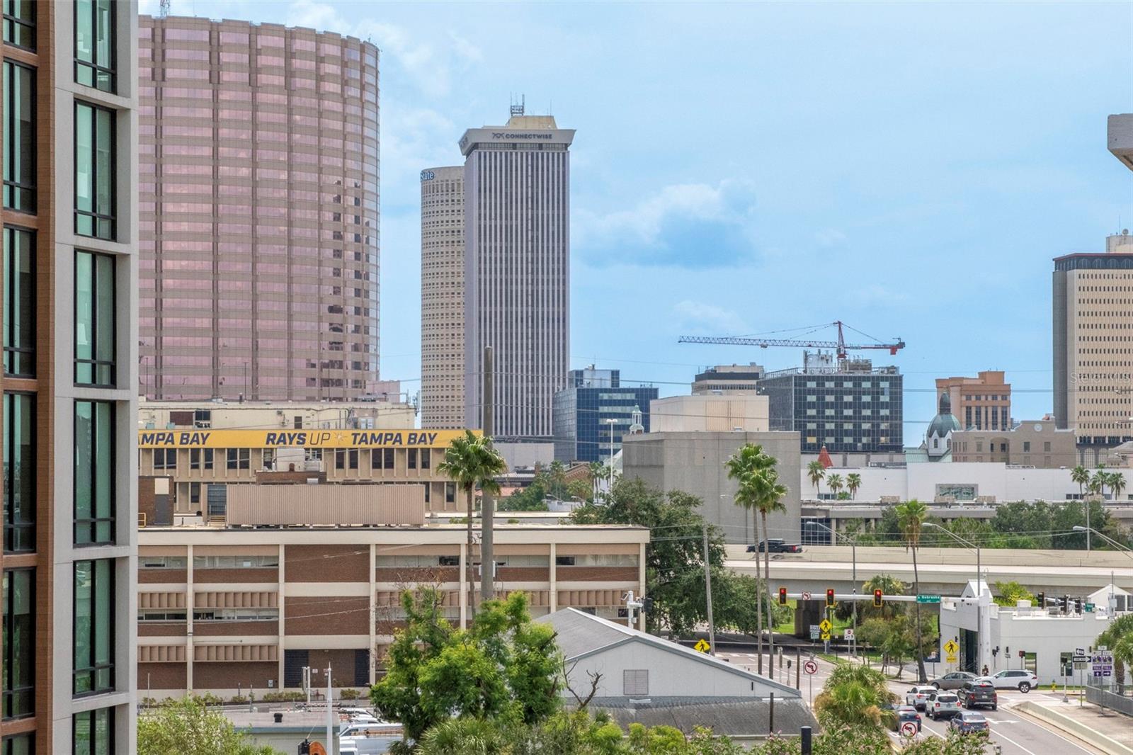 Image 42 of 51 For 1120 Kennedy Boulevard 611