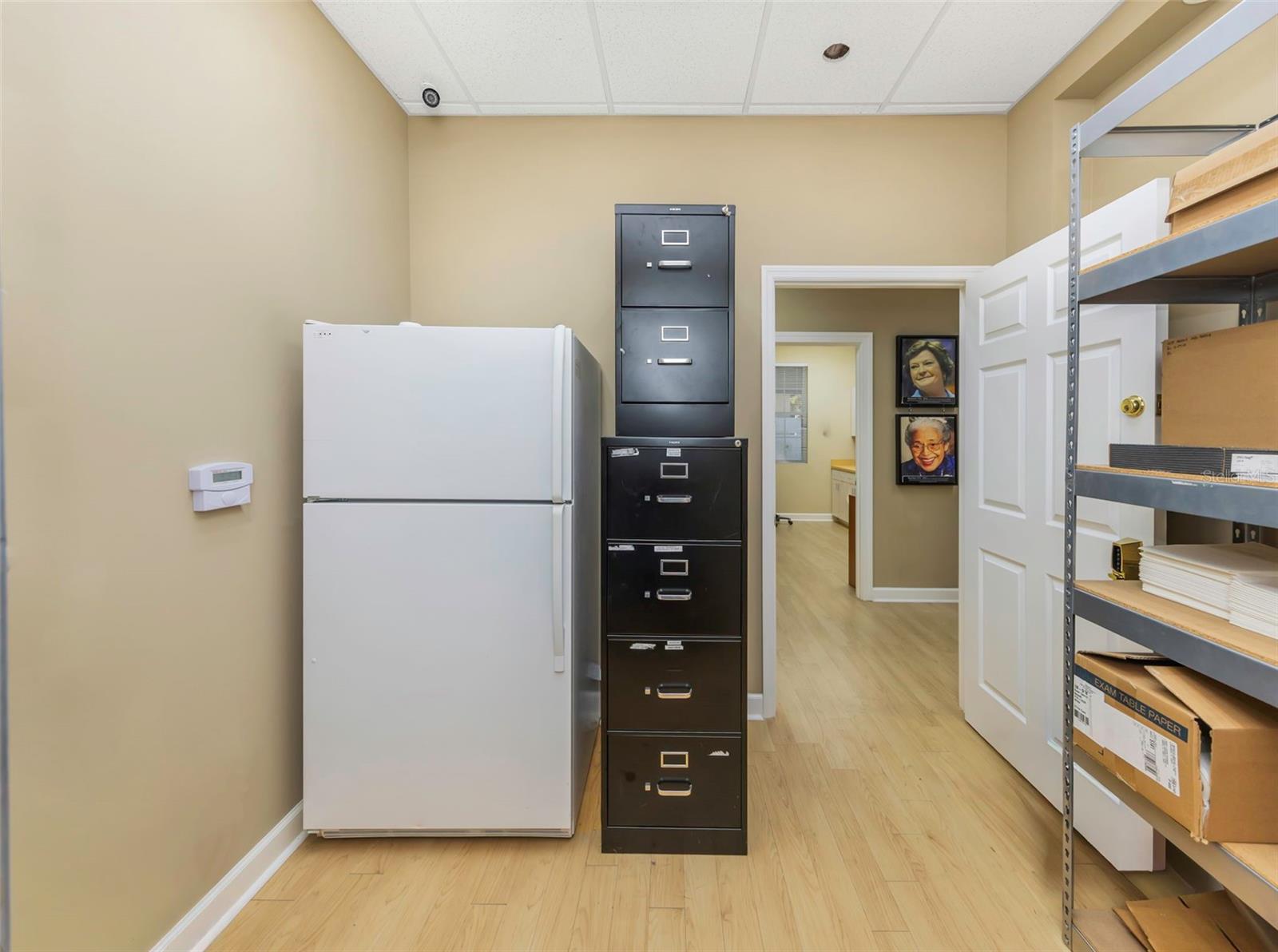 Listing photo id 13 for 14506 University Point Place