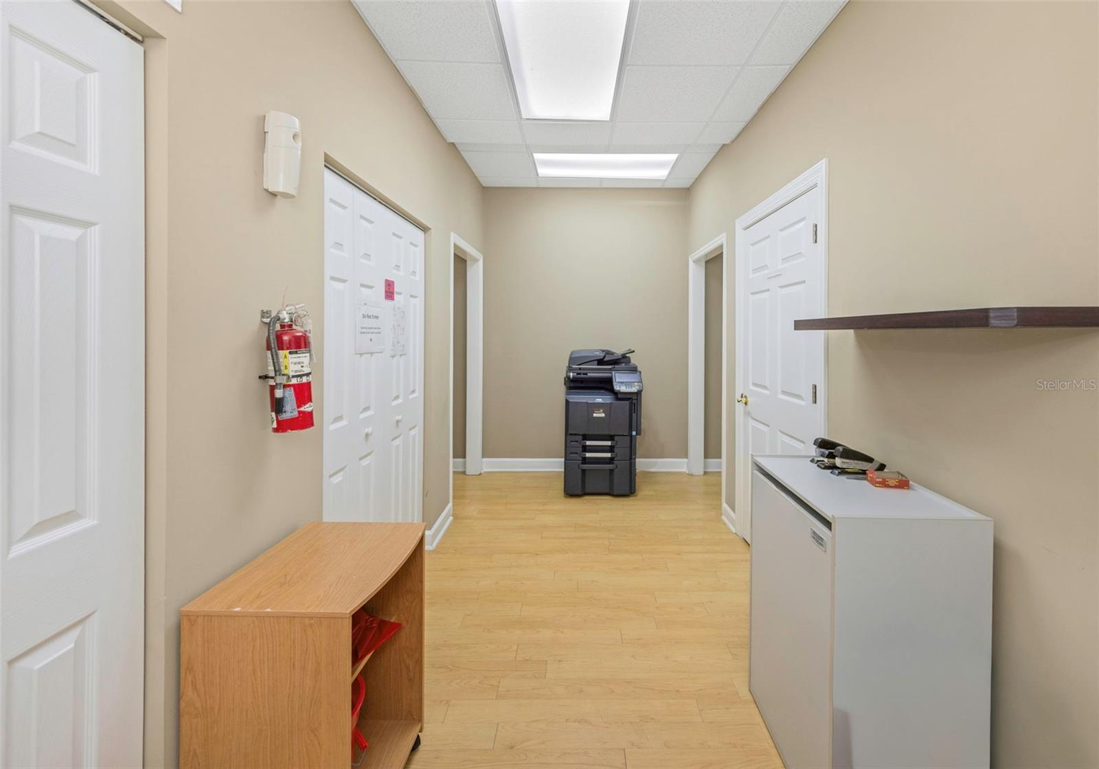 Listing photo id 19 for 14506 University Point Place