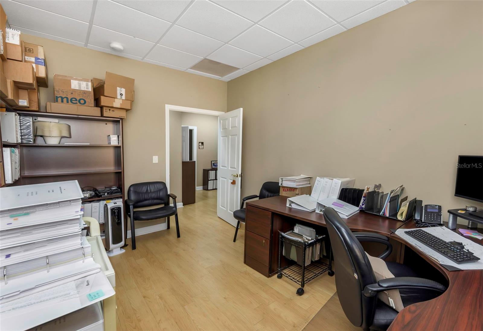 Listing photo id 40 for 14506 University Point Place