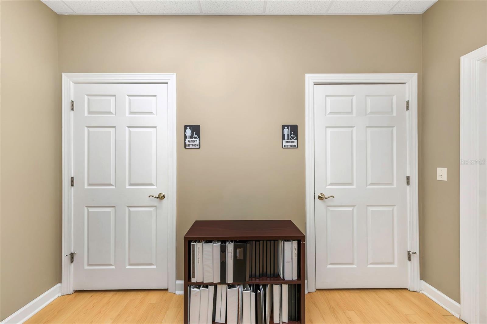 Listing photo id 49 for 14506 University Point Place