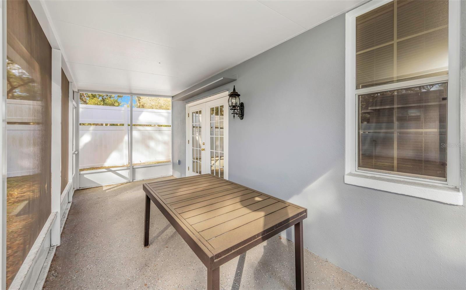 Listing photo id 54 for 14506 University Point Place