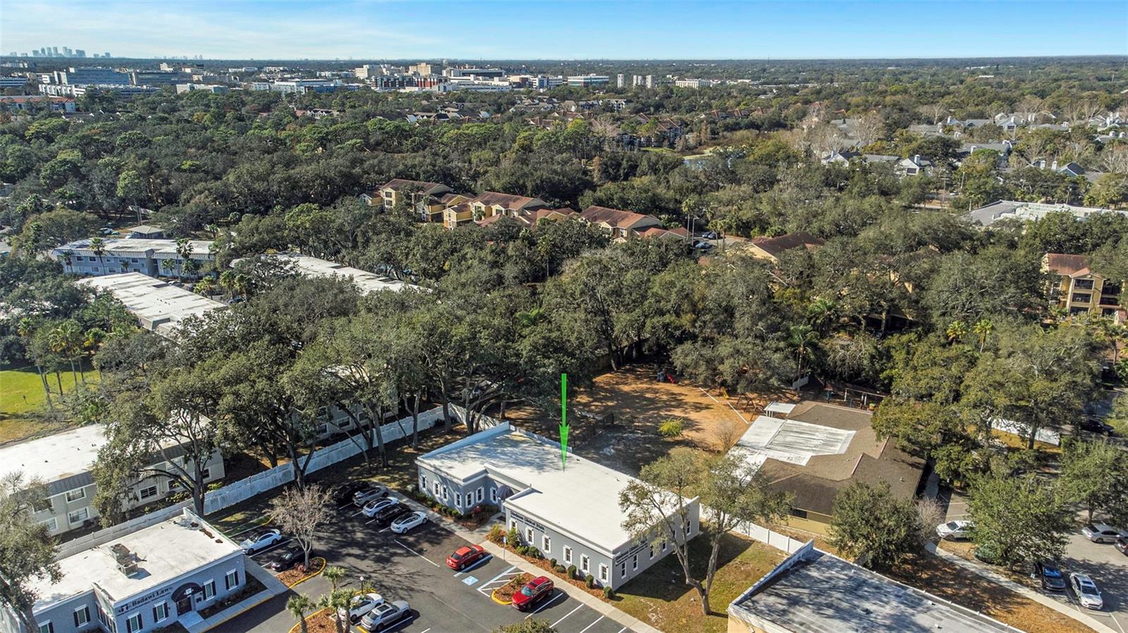 Listing photo id 80 for 14506 University Point Place