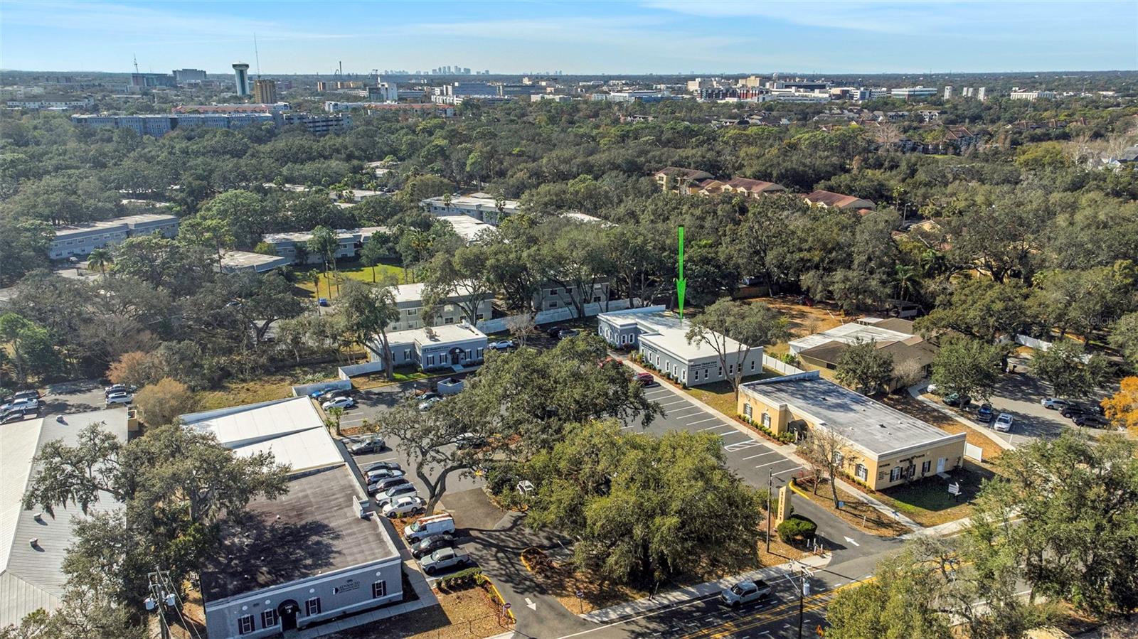 Listing photo id 89 for 14506 University Point Place