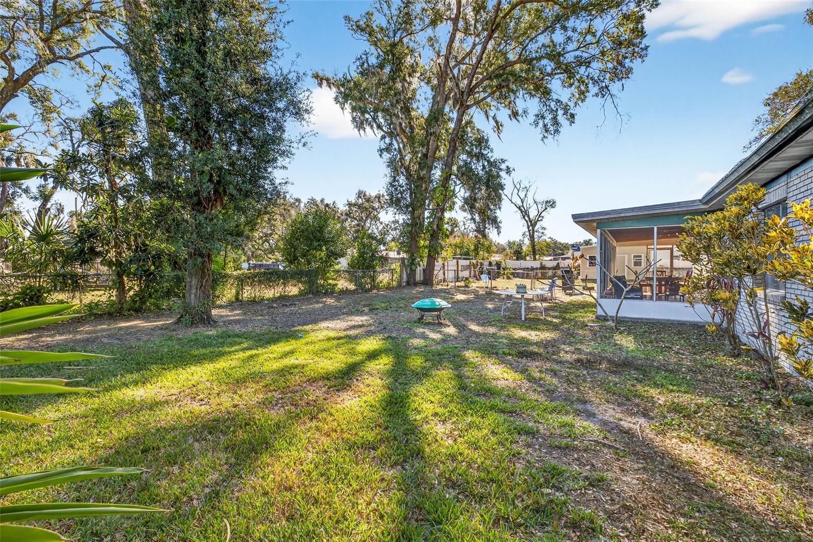 Image 31 of 33 For 619 Limona Road