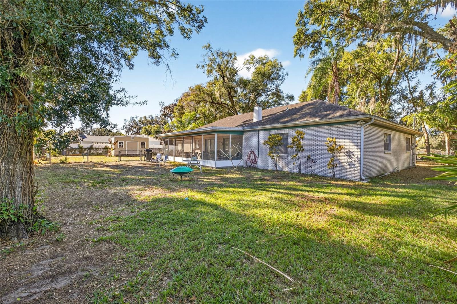 Image 32 of 33 For 619 Limona Road