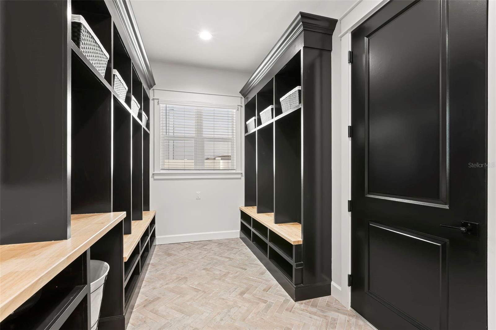 Image 24 of 72 For 4103 Zelar Street