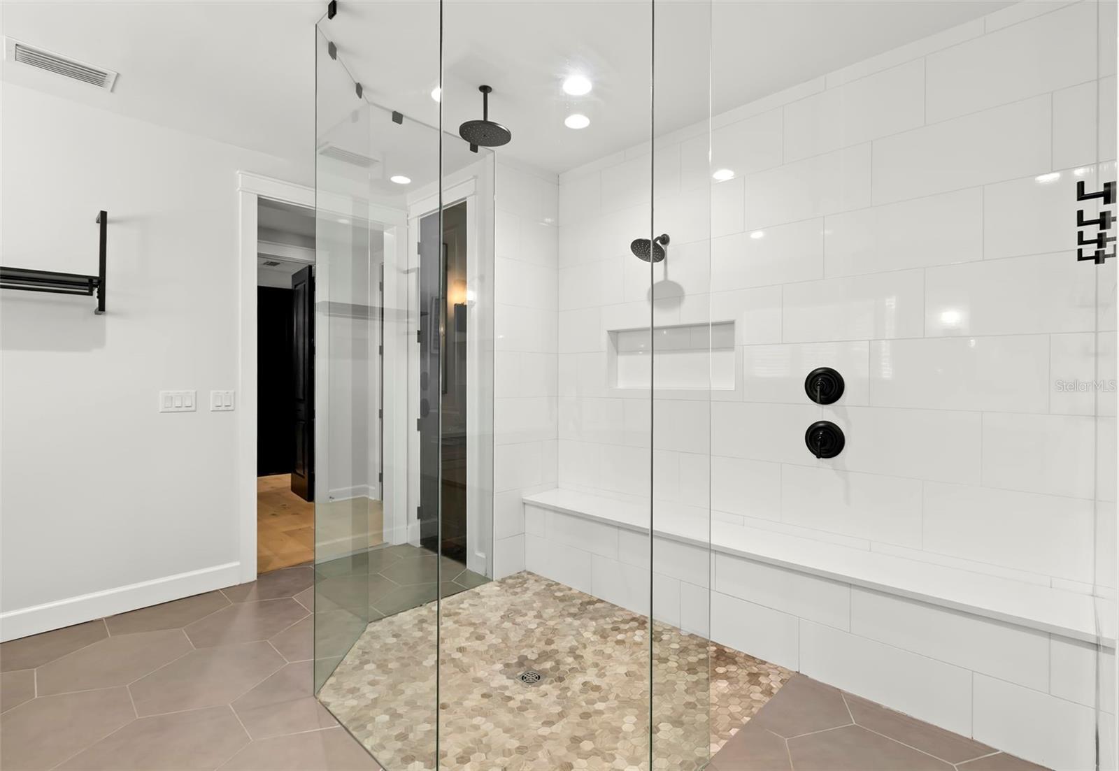 Image 43 of 72 For 4103 Zelar Street