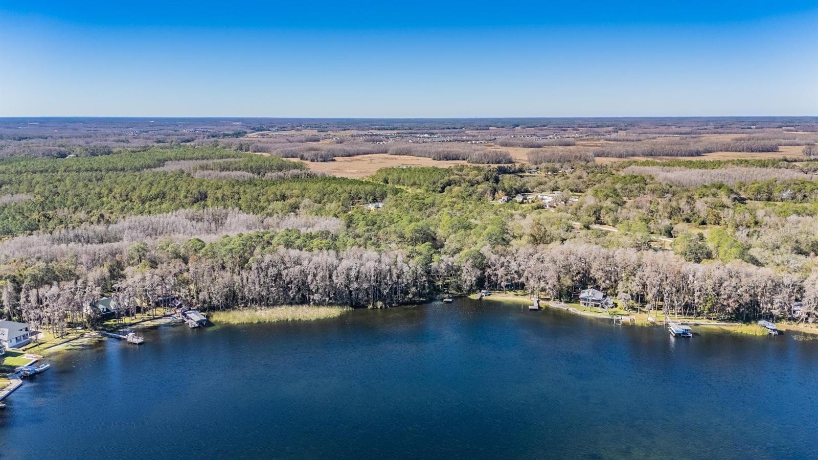 Listing photo id 17 for 5504 Sun Up Road