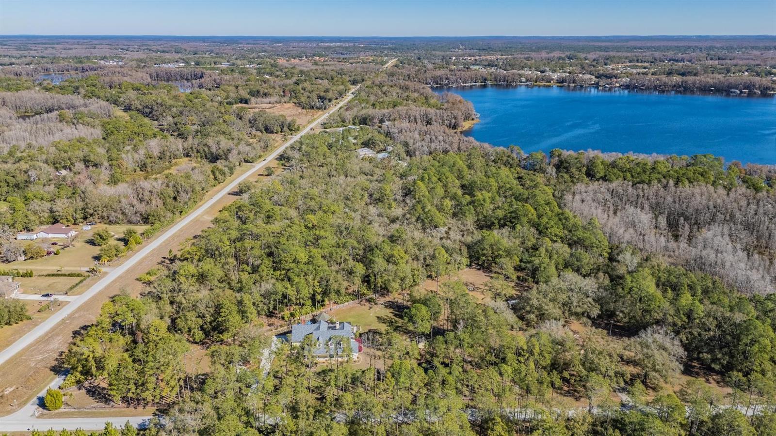 Listing photo id 6 for 5504 Sun Up Road