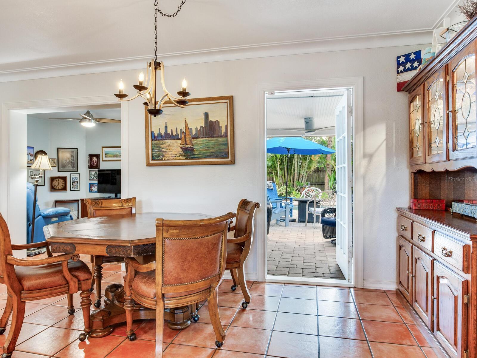 Image 13 of 44 For 3662 24th Avenue N