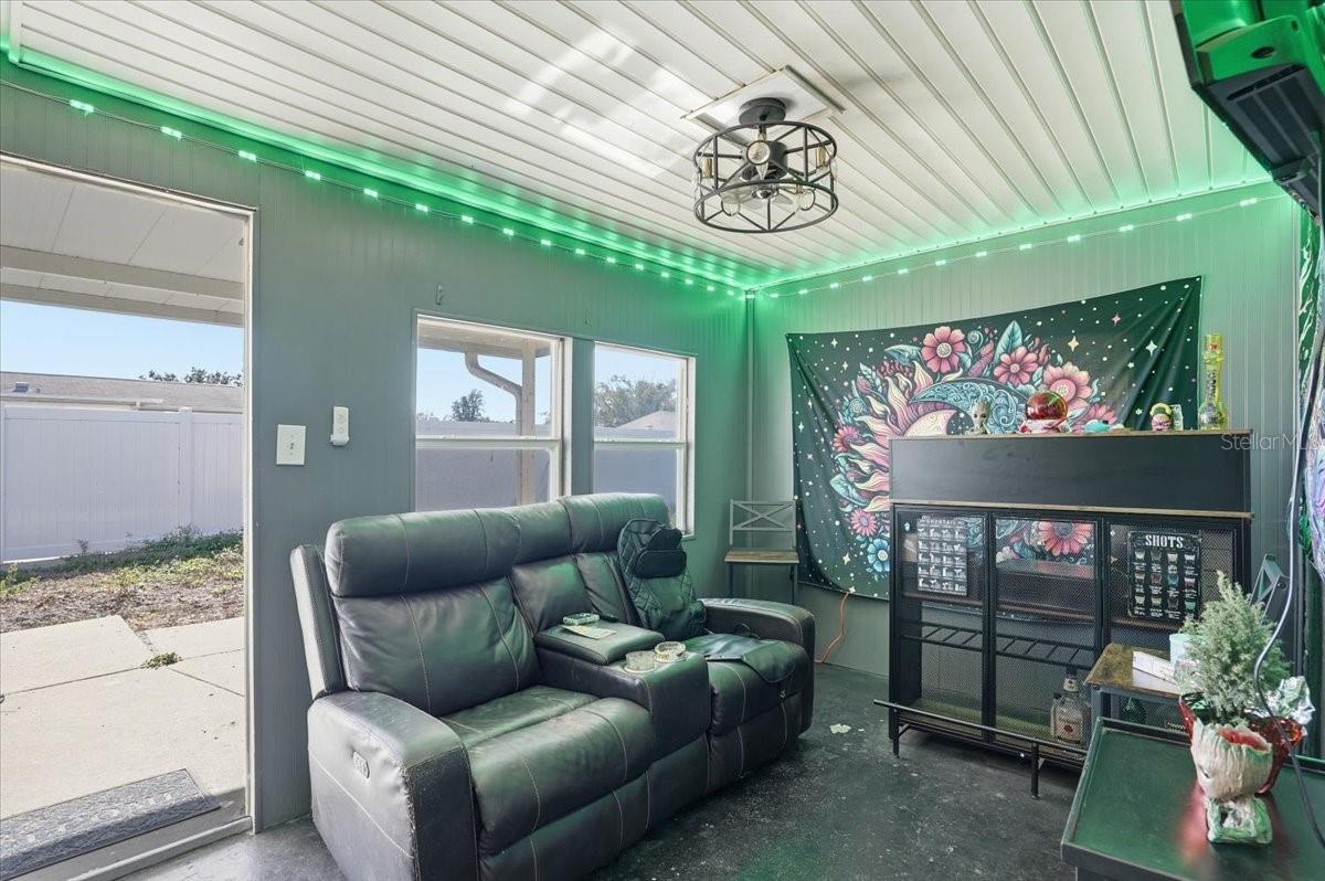 Image 16 of 17 For 3208 Kilburn Road