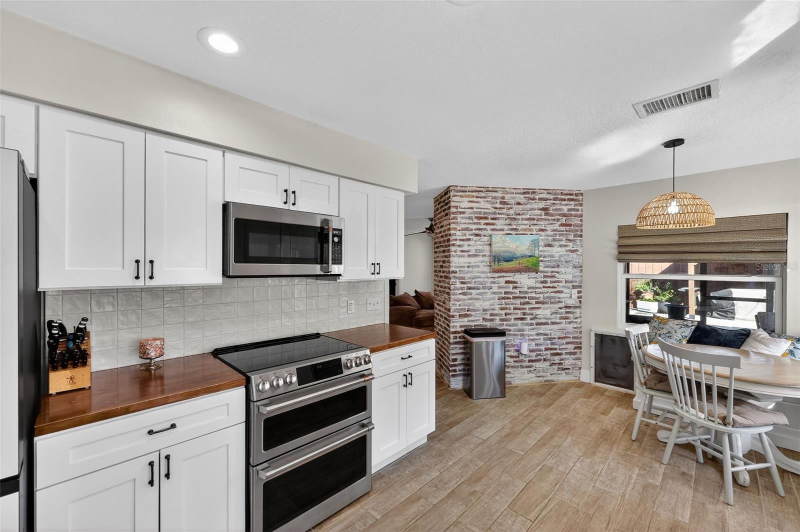 Image 11 of 41 For 1807 Hitching Post Place