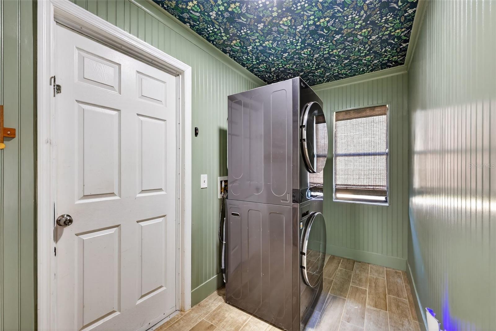 Image 33 of 41 For 1807 Hitching Post Place