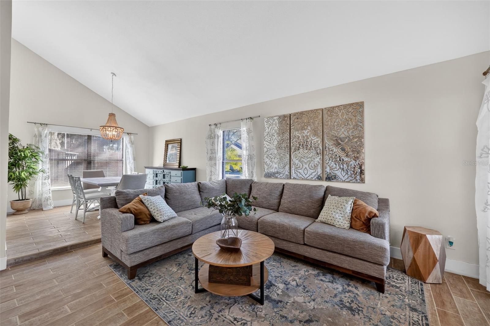 Image 5 of 41 For 1807 Hitching Post Place