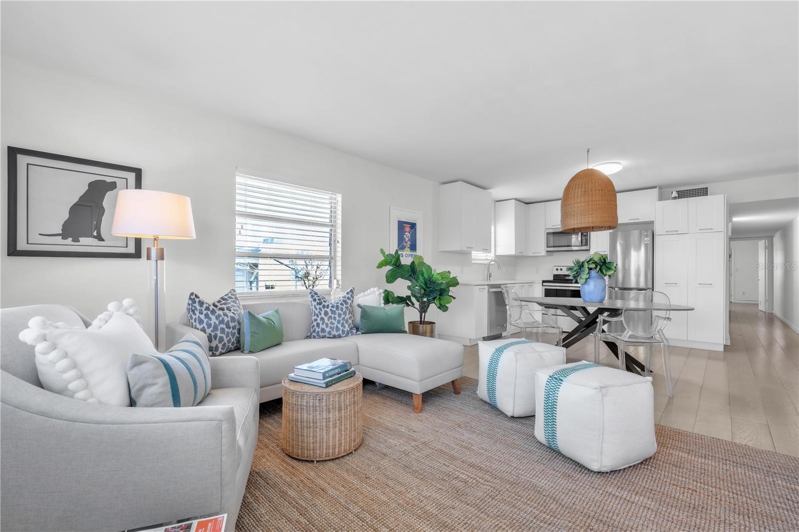 Image 4 of 16 For 200 36th Avenue N 201a