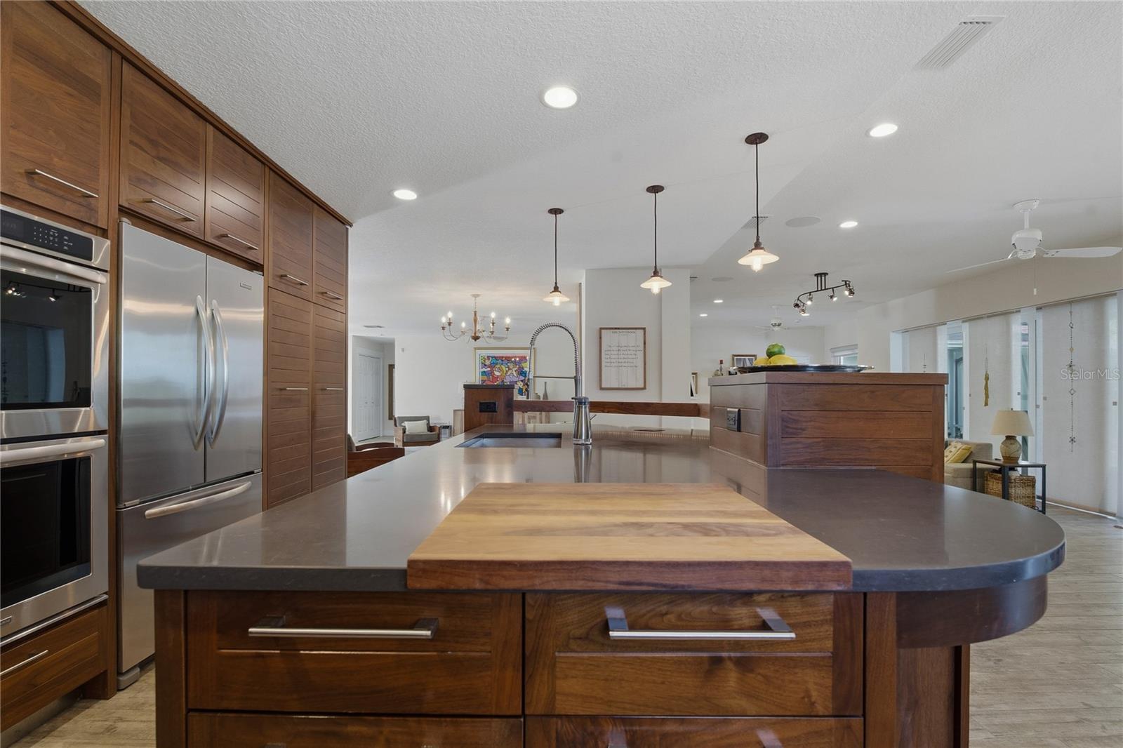 Image 18 of 58 For 272 Shore Drive