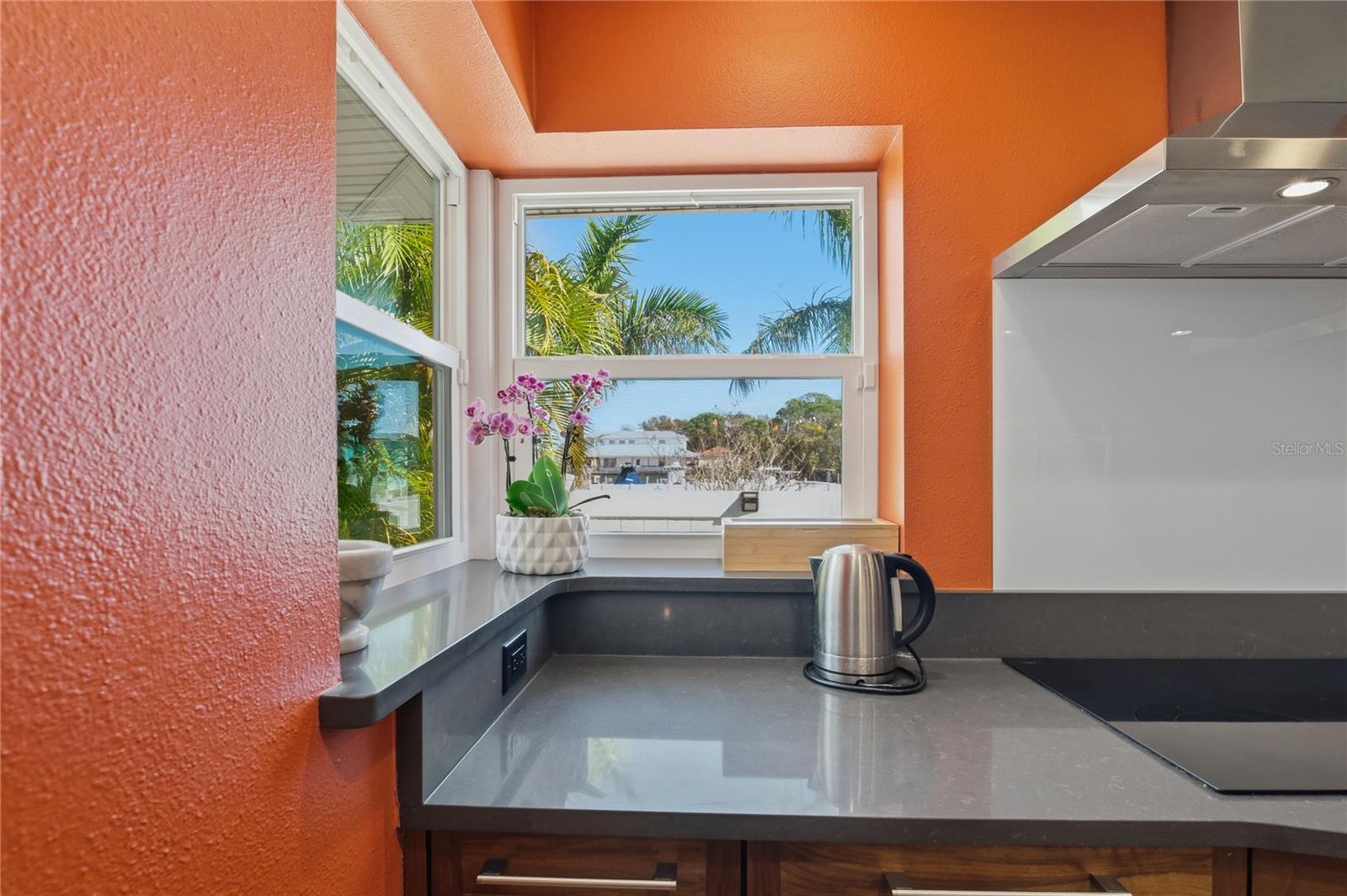 Image 24 of 58 For 272 Shore Drive