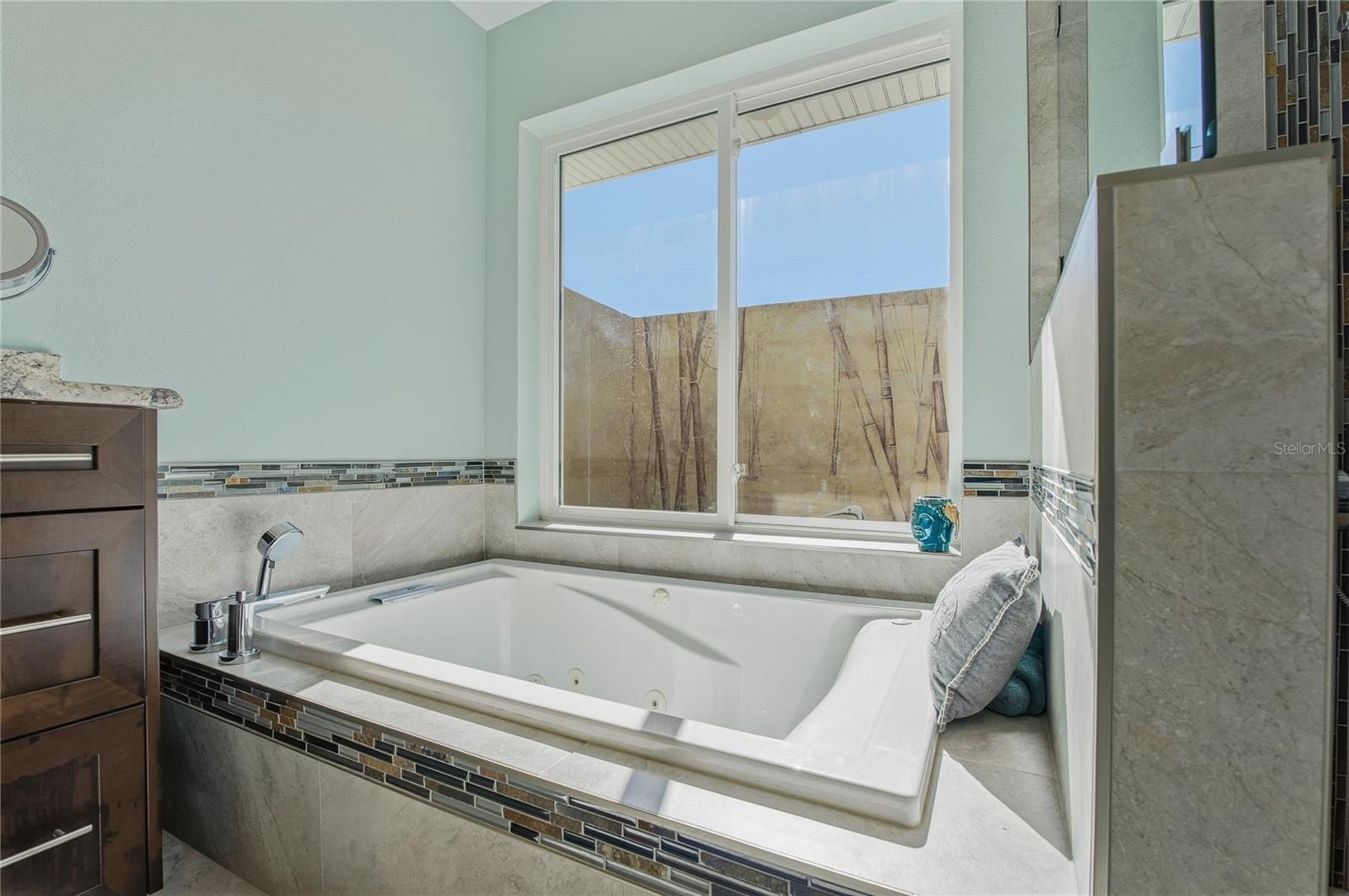 Image 34 of 58 For 272 Shore Drive