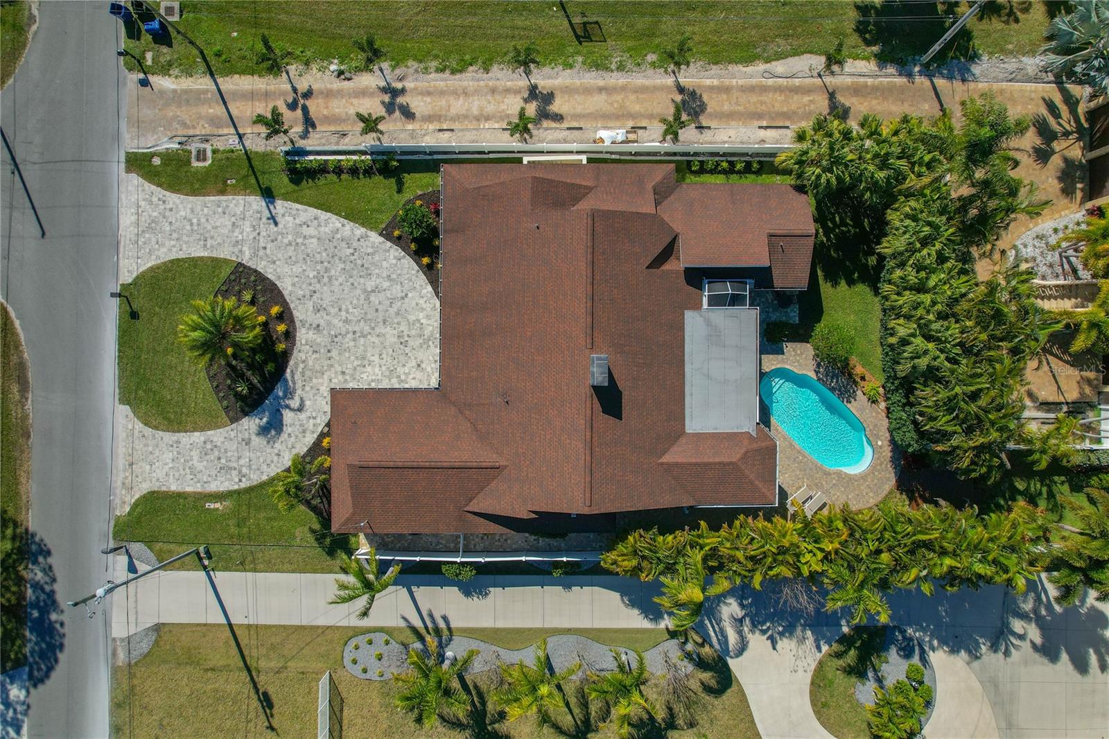 Image 56 of 58 For 272 Shore Drive