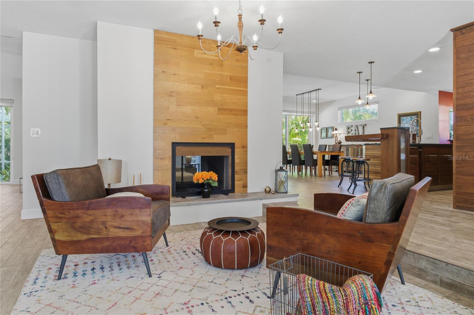 Image 7 of 58 For 272 Shore Drive