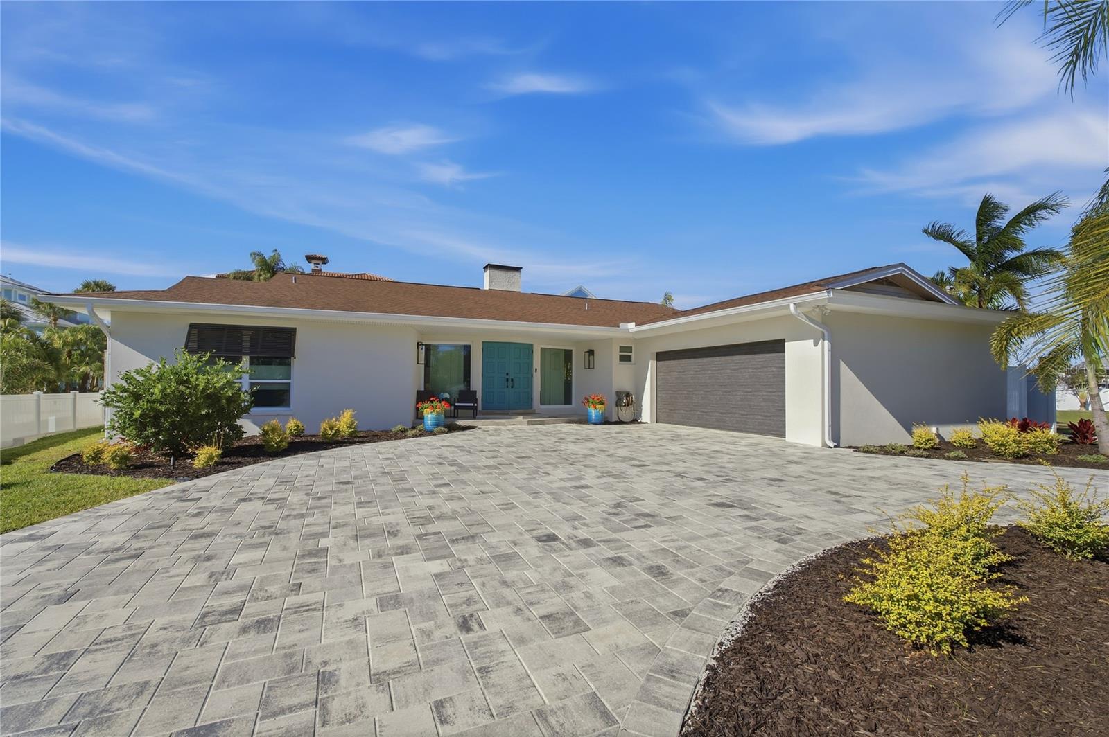 Image 9 of 58 For 272 Shore Drive