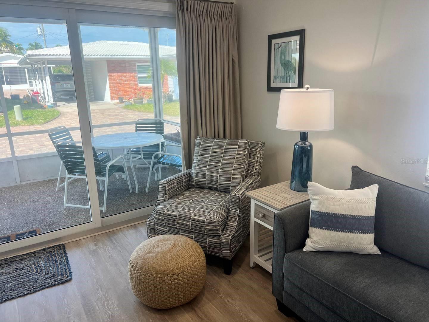 Image 10 of 13 For 6020 Midnight Pass Road 36