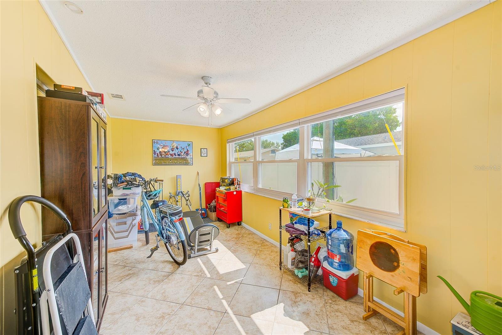 Image 15 of 29 For 11200 102nd Avenue 75