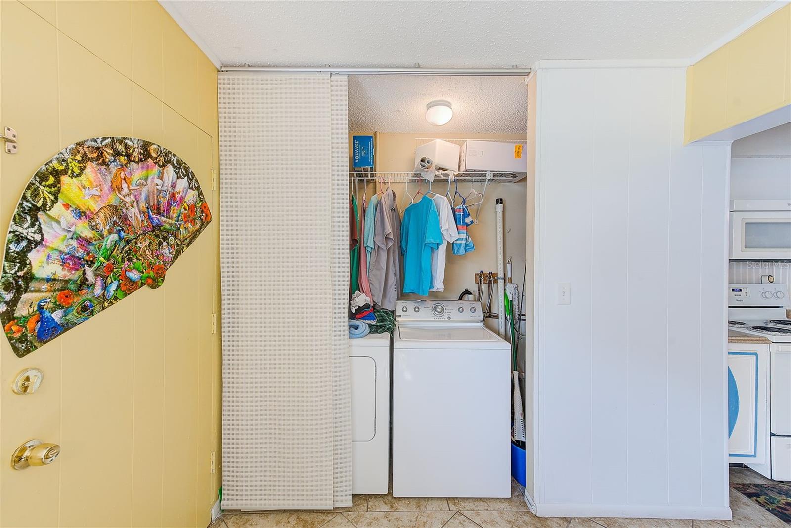 Image 18 of 29 For 11200 102nd Avenue 75