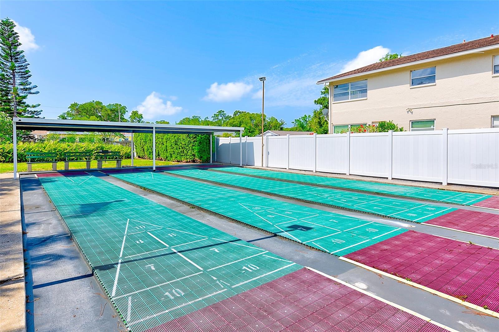 Image 28 of 29 For 11200 102nd Avenue 75