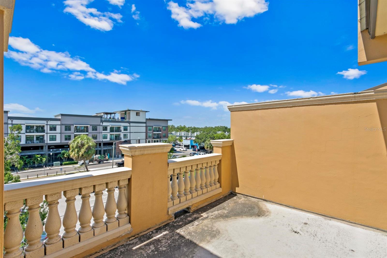 Image 19 of 30 For 2226 Soho Bay Court