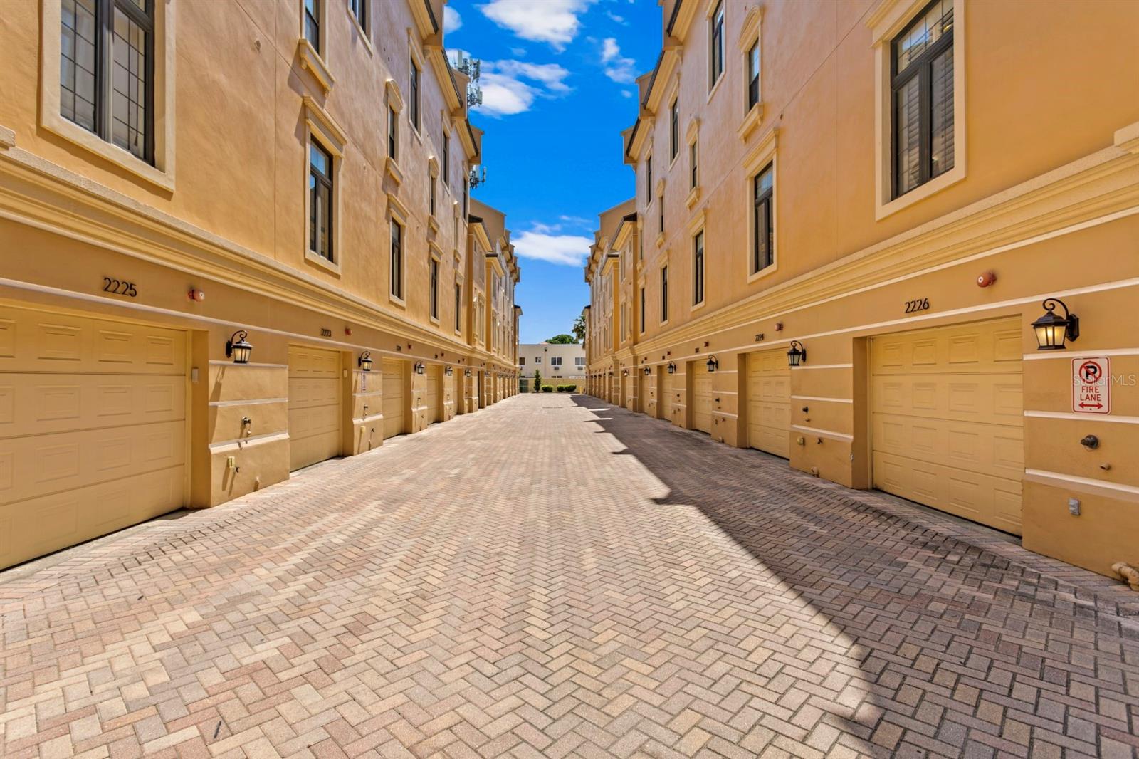 Image 27 of 30 For 2226 Soho Bay Court