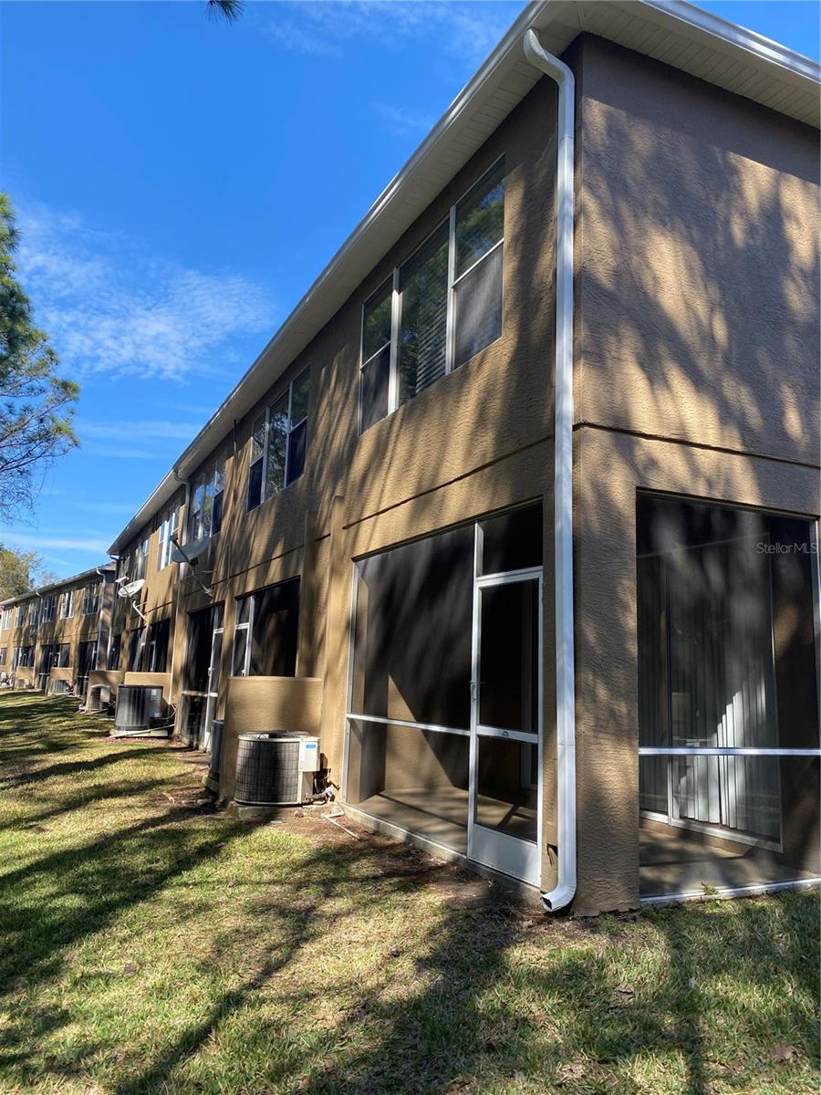 Image 10 of 61 For 18926 Duquesne Drive 18926