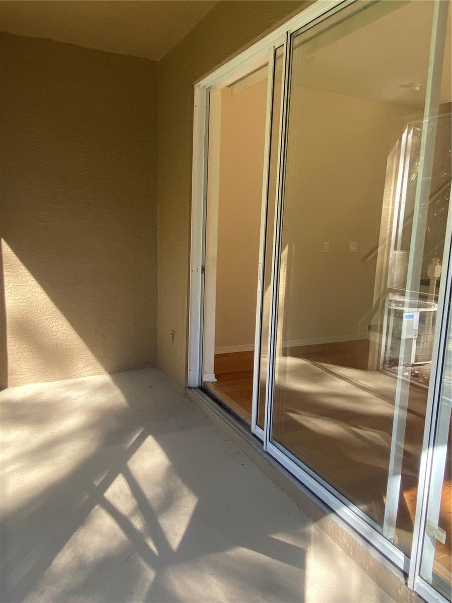 Image 36 of 61 For 18926 Duquesne Drive 18926