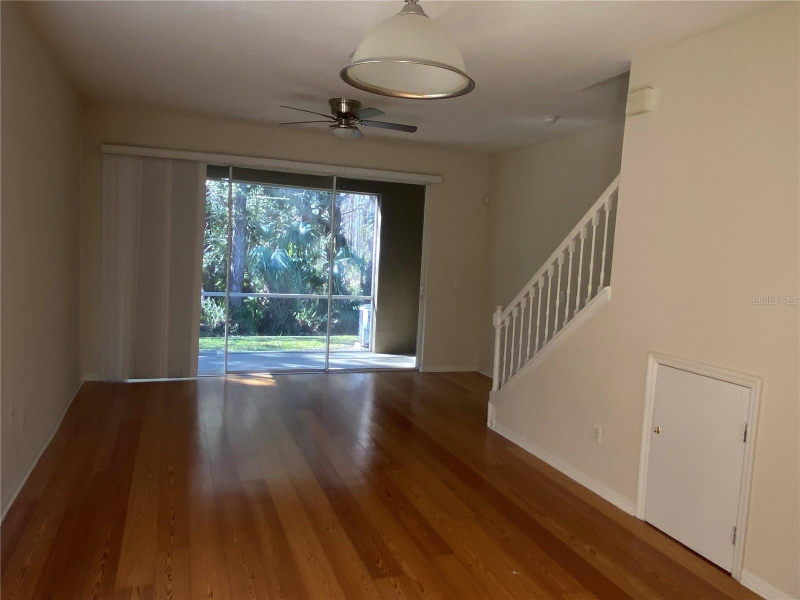 Image 37 of 61 For 18926 Duquesne Drive 18926