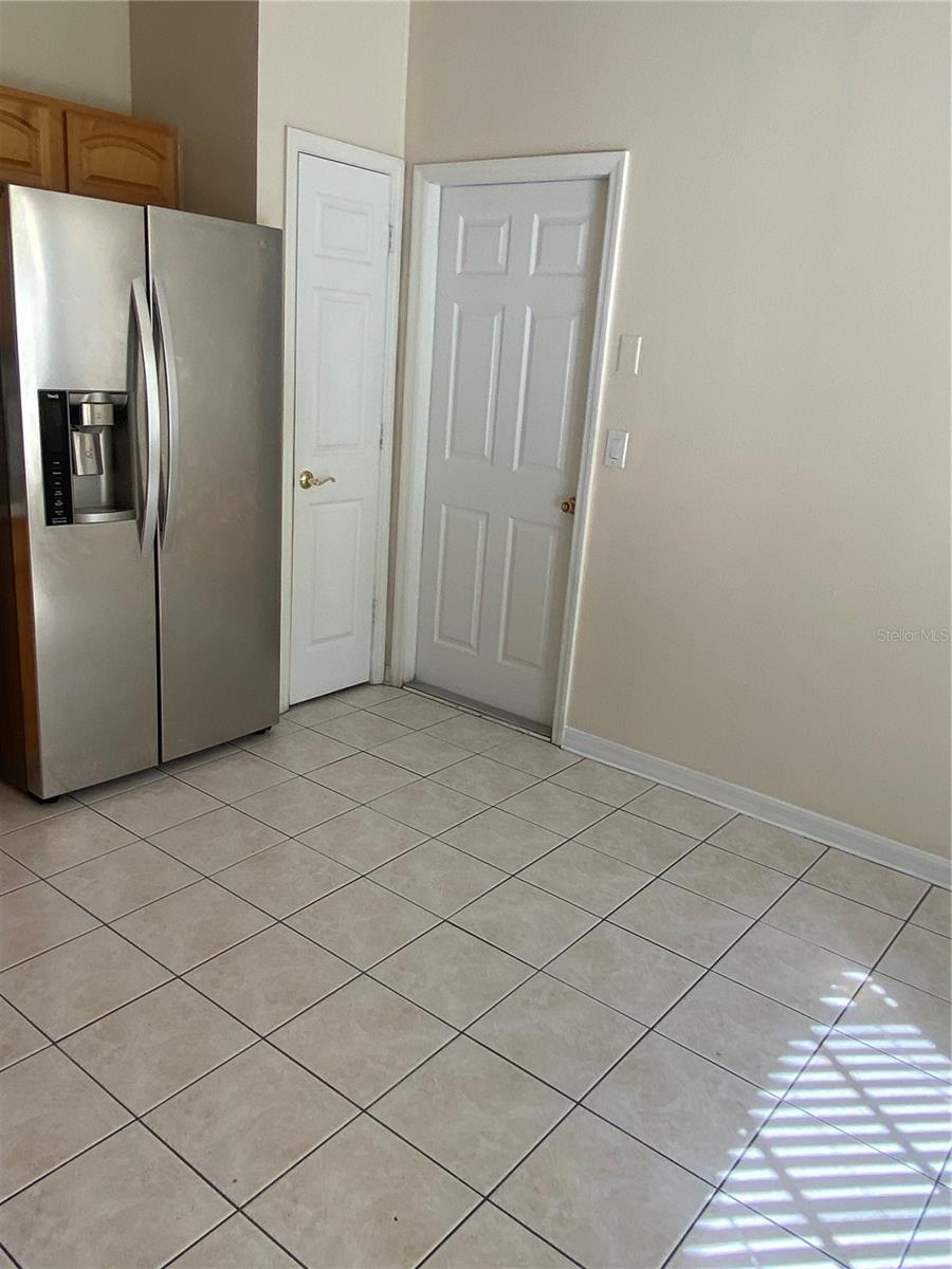 Image 45 of 61 For 18926 Duquesne Drive 18926