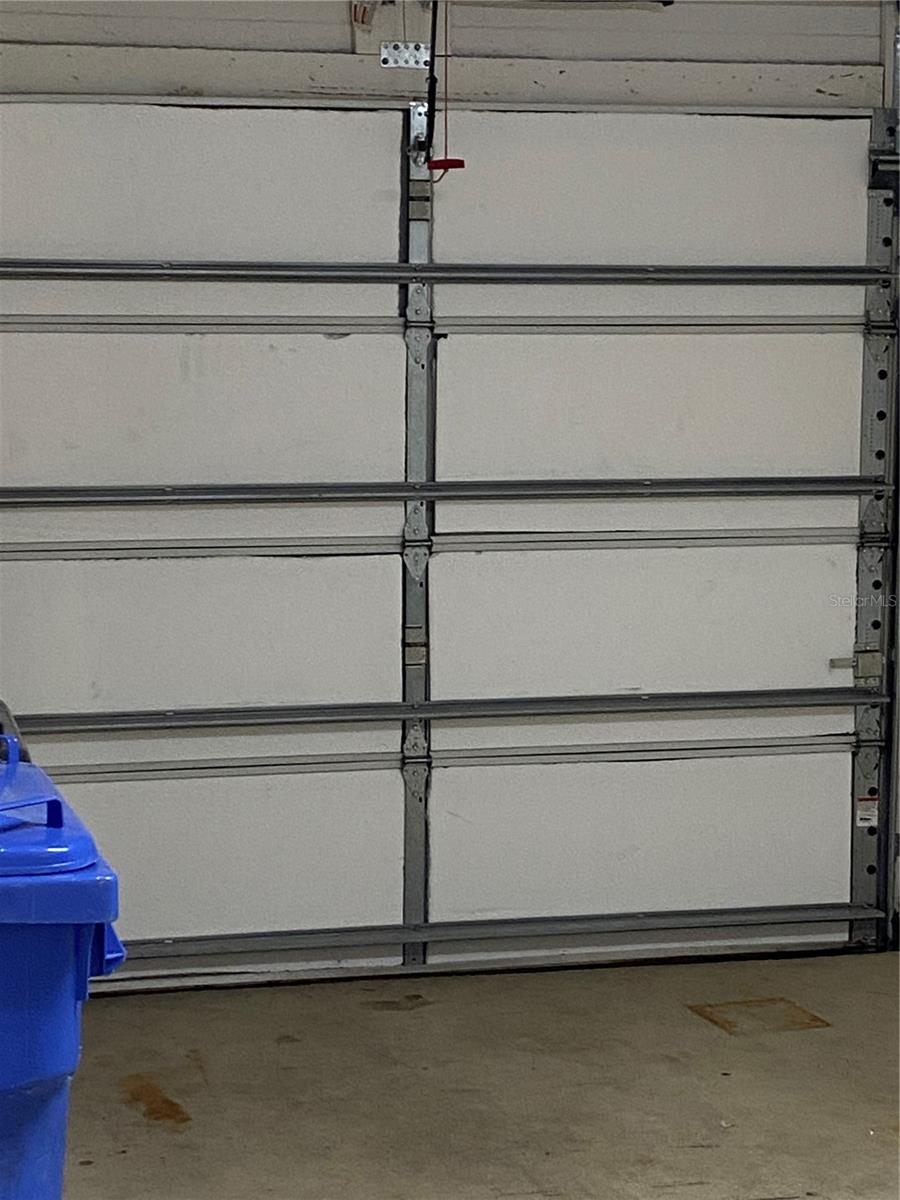 Image 52 of 61 For 18926 Duquesne Drive 18926