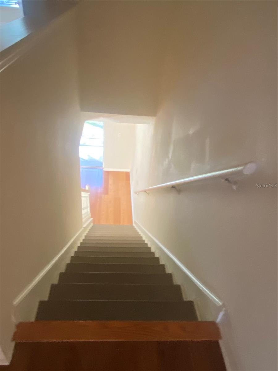 Image 9 of 61 For 18926 Duquesne Drive 18926