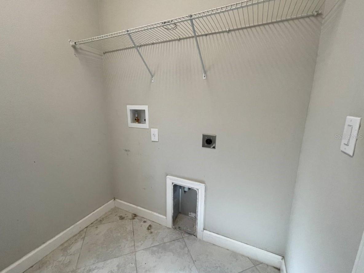 Image 11 of 32 For 13339 Orca Sound Drive