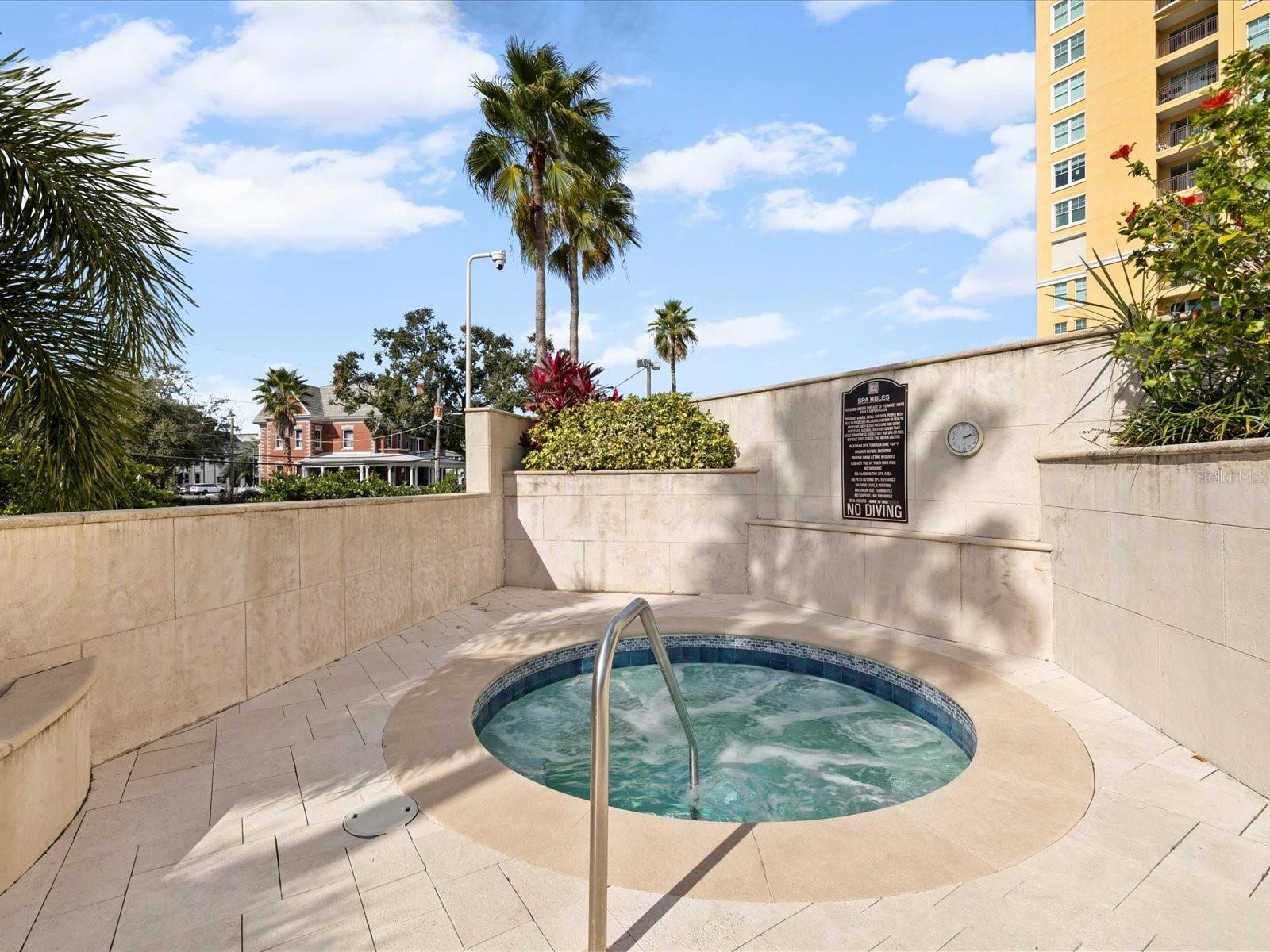 Image 27 of 62 For 345 Bayshore Boulevard 603