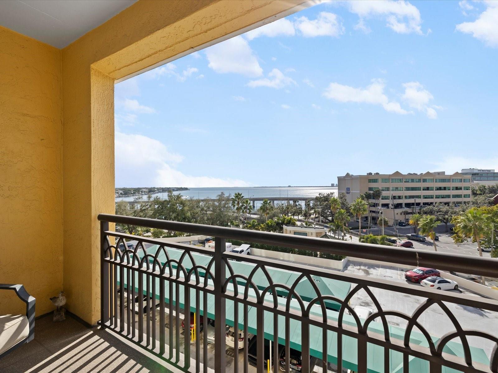 Image 41 of 62 For 345 Bayshore Boulevard 603