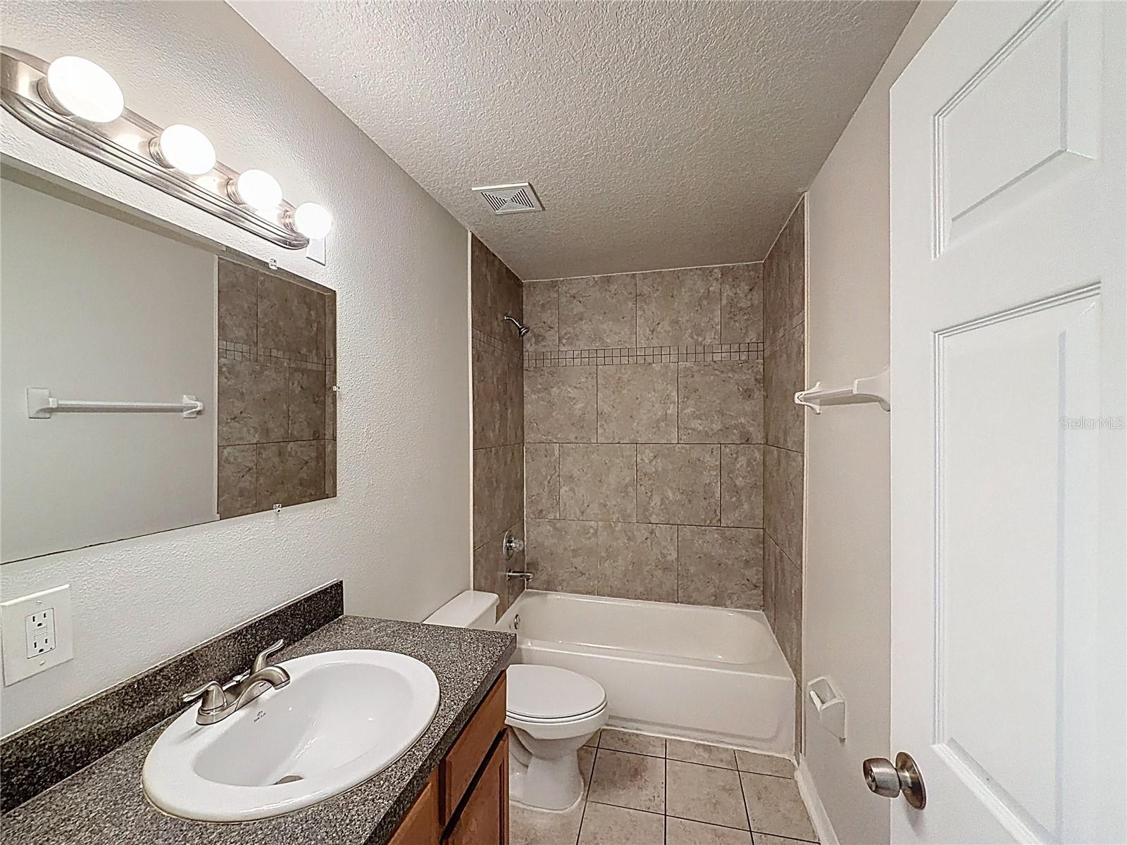 Image 10 of 23 For 8717 Dexter Avenue